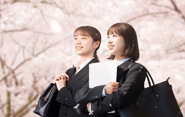 女性　女　就活